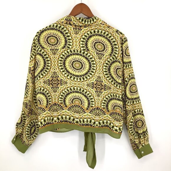 ROSE + OLIVE Top Women's XL Green Multi-Color Geometric Tie Front Blouse - Picture 3 of 5